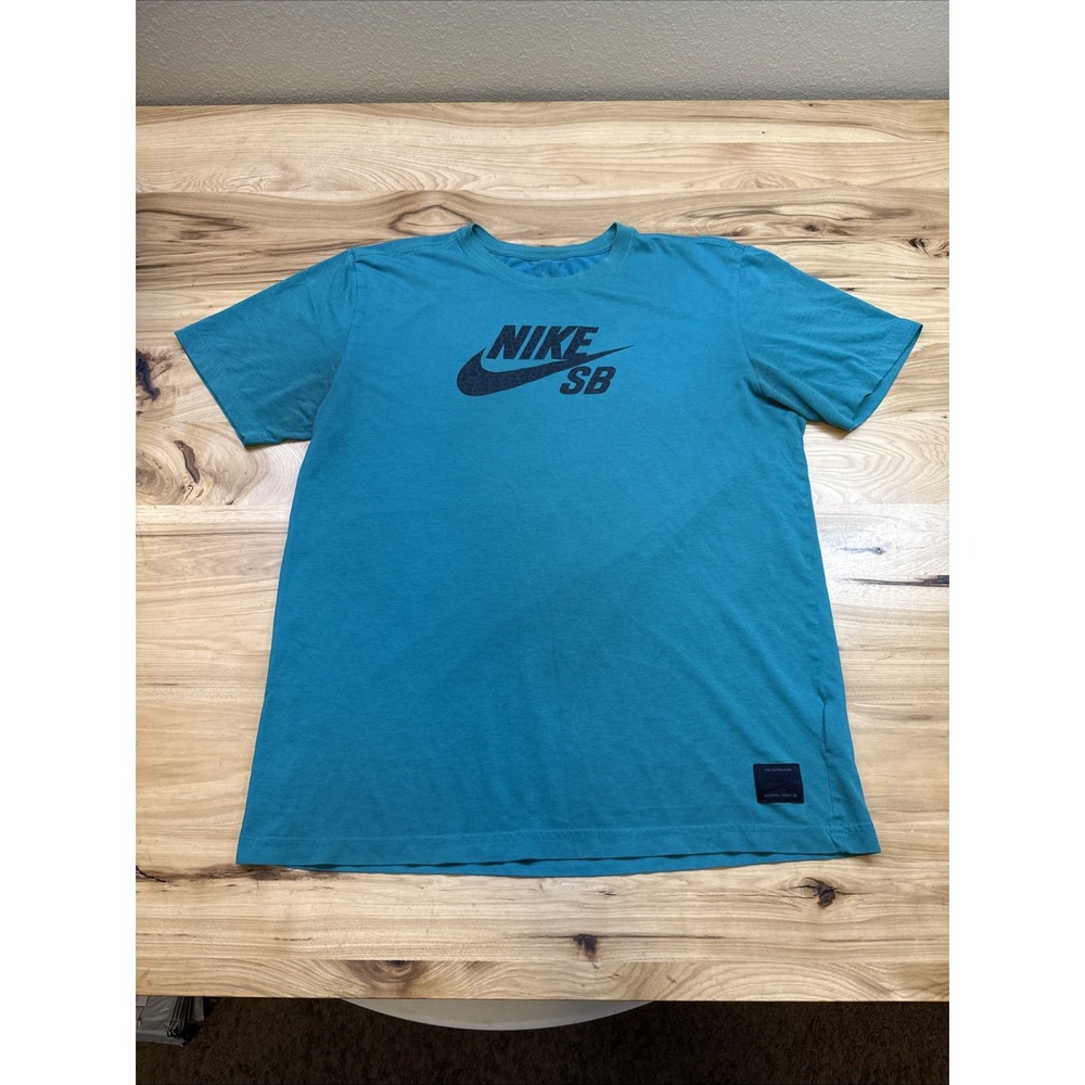 The Nike Tee Green Graphic Short Sleeve T-Shirt Nike SB Size Large Dri-Fit
